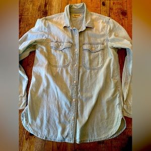 Madewell Denim Chambray Shirt - Long Sleeve Button Front _ Ladies Medium